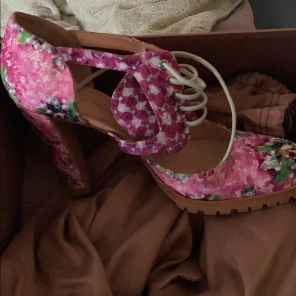 Gianvito Rossi Satin Floral Ankle Pumps/Booties - Picture 3 of 7